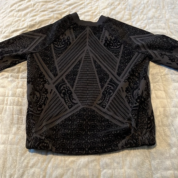 Bar III Bomber Jacket, Black, Velour Design, Size XS - Picture 3 of 7